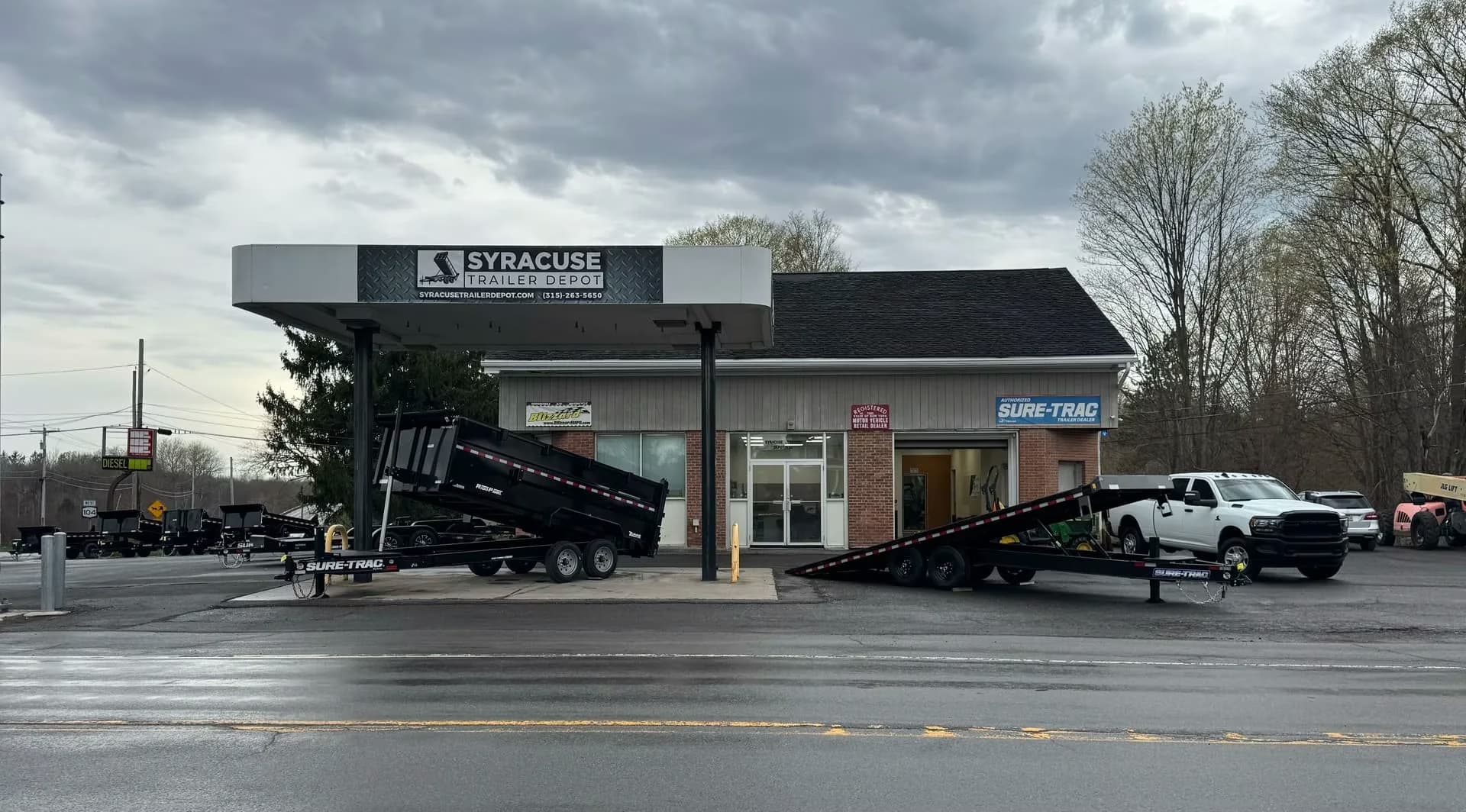 Syracuse Trailer Depot exterior in Mexico, NY