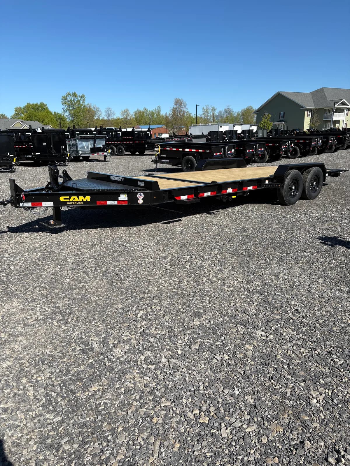 CAM Superline 7x22 (18+4) 15.4K Split Tilt Equipment Trailer - View 1