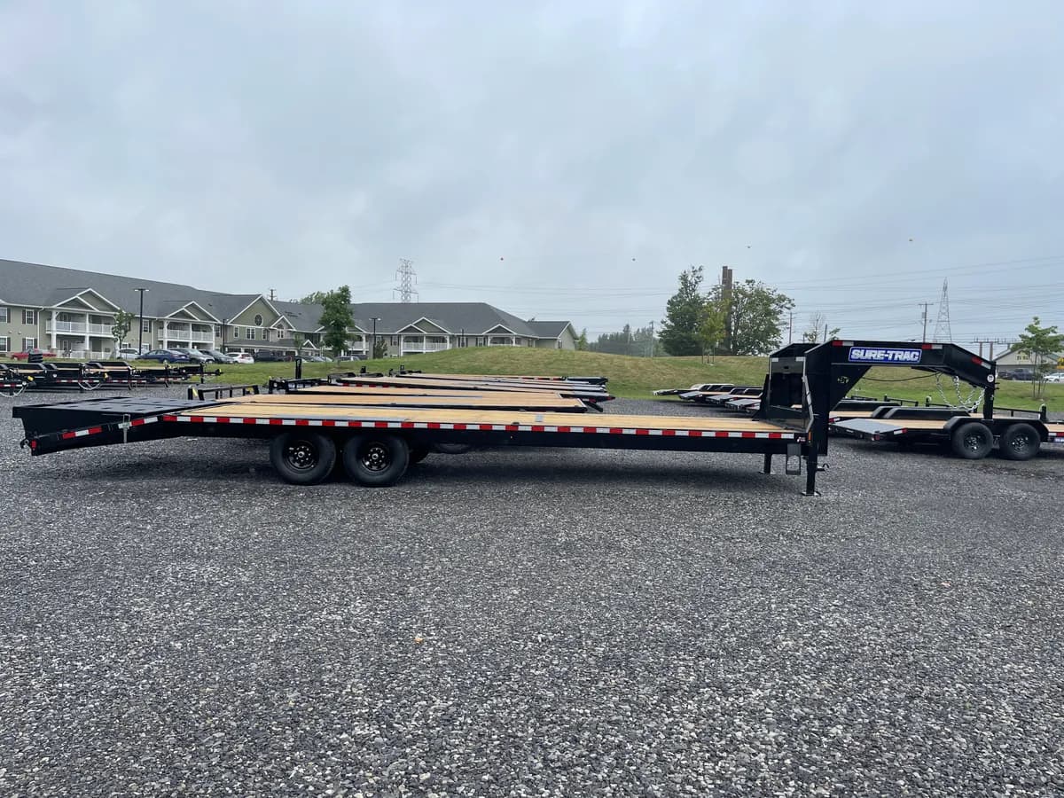 Sure-Trac 8.5x30 (25+5) 15K Deckover Trailer - View 1