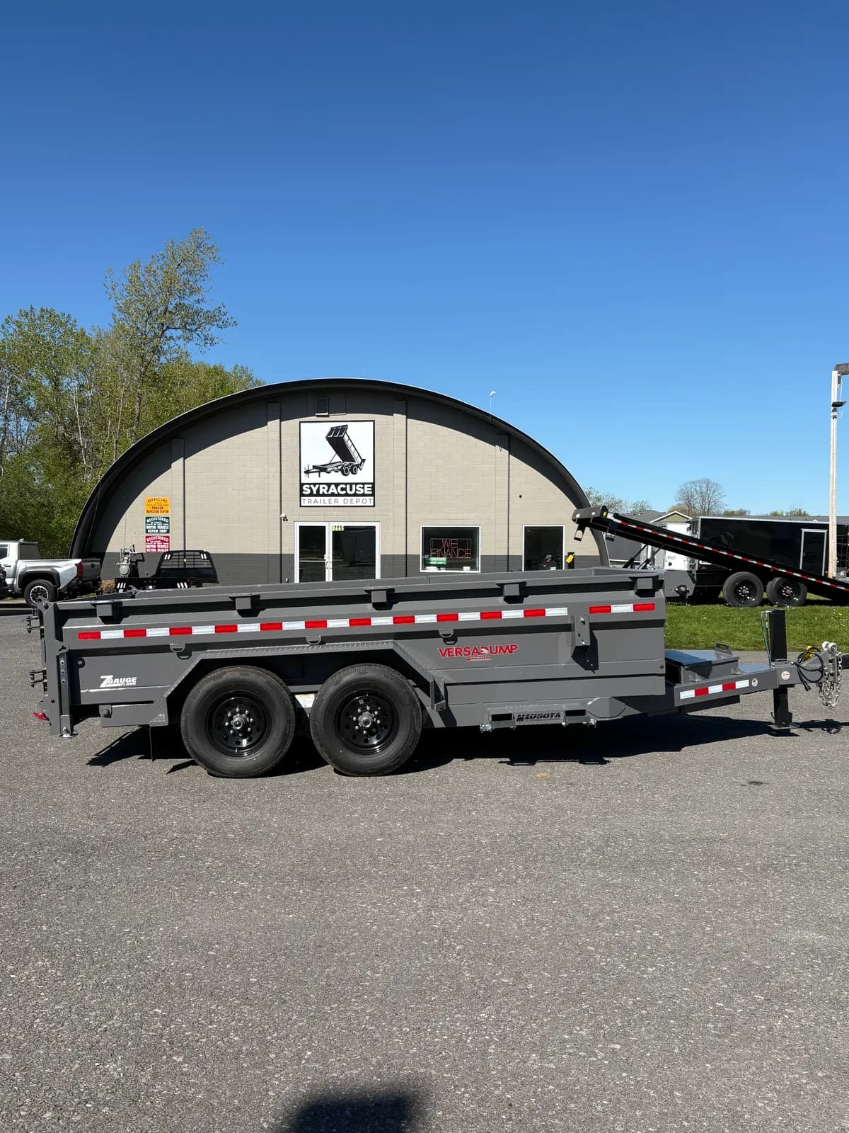 Midsota 7x14 15.4K Scissor Dump Trailer - View 1