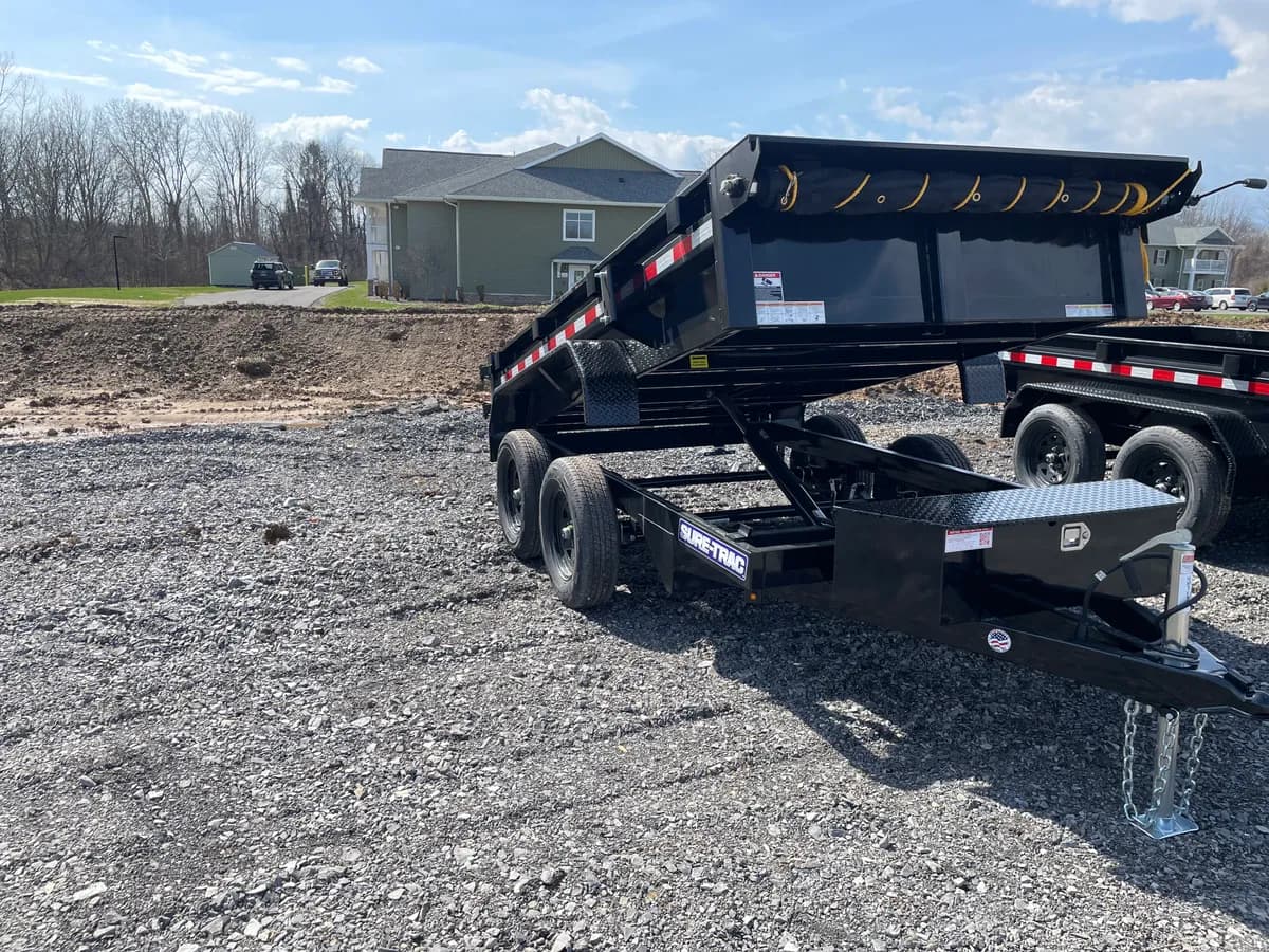 Sure-Trac 5x10 7K Single Ram Homeowner Dump Trailer - View 1